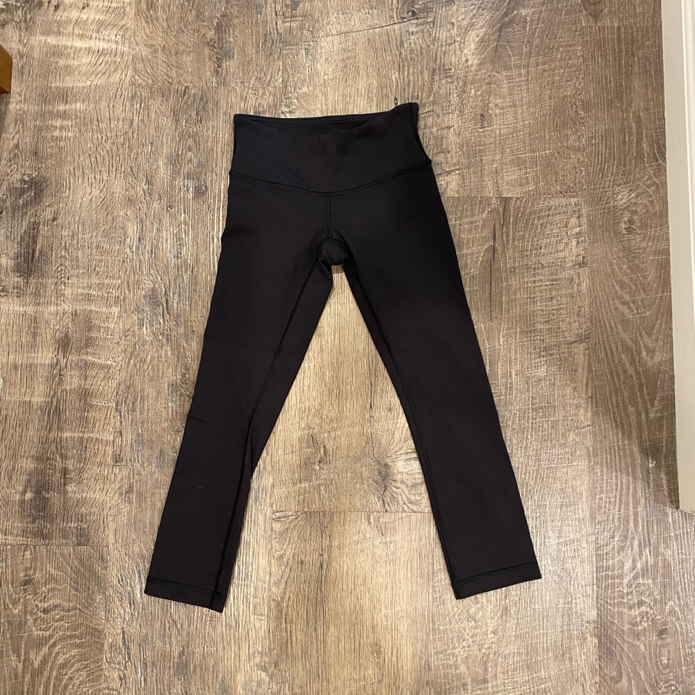 Lululemon wunder under crop